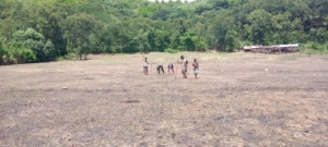 Babinsa Kodim 1601/Sumba Timur Aktif Dukung Pertanian Warga Desa Wudipandak