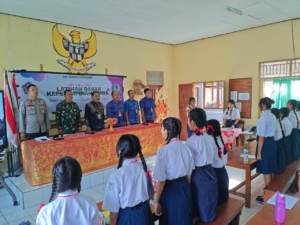 Tanamkan Karakter Kepemimpinan Sejak Dini, Danramil 1609-07/Busungbiu Hadiri Pembukaan LDKS SMPN 4 Busungbiu