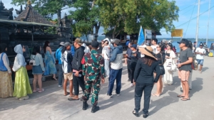 Koramil Nusa Penida Bersinergi Gelar Pengamanan Dan Patroli Di Areal Pelabuhan