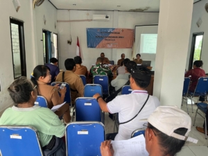 Babinsa Getakan Hadiri Musyawarah Desa Di Kantor Desa Getakan