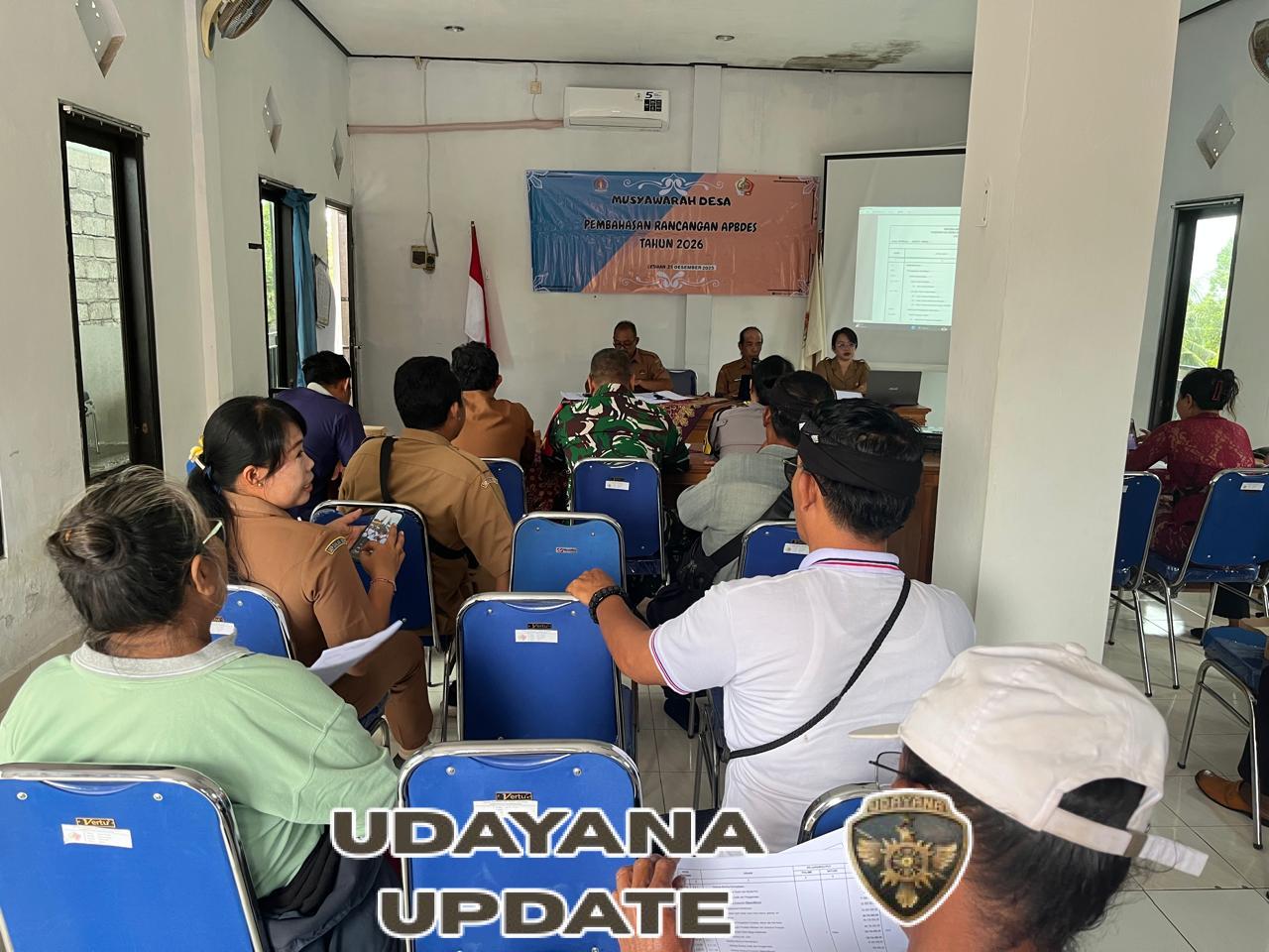 Babinsa Getakan Hadiri Musyawarah Desa Di Kantor Desa Getakan