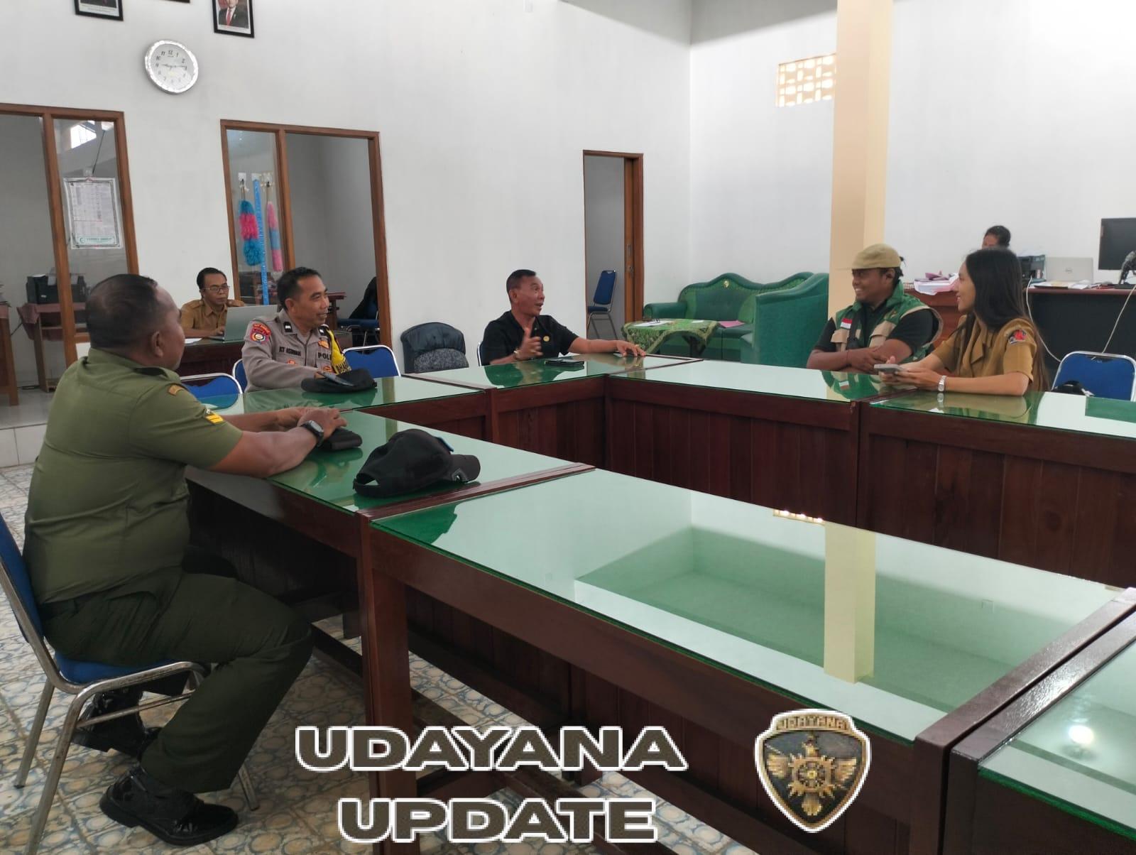 Sinergi TNI–Polri dan BPP Seririt Dampingi Pelaksanaan Vaksinasi Rabies di Desa Ularan*