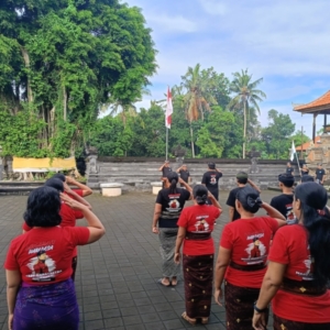 Hari Desa Nasional 2026, Babinsa Tegal Tugu Tunjukkan Loyalitas dan Pengabdian di Wilayah Binaan