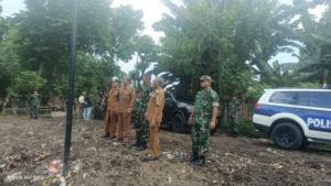 Dandim 1607/Sumbawa Dampingi Danrem 162/WB Tinjau Lokasi Rencana Pembangunan Jembatan Gantung Desa Gontar