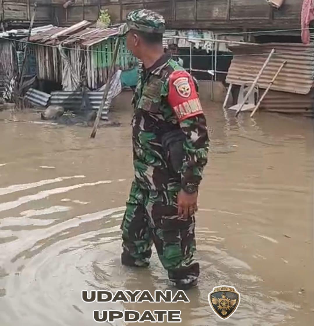 ‎Aparat Kewilayahan Tinjau Dampak Luapan Air Sungai di Desa Sebewe, Kecamatan Moyo Utara