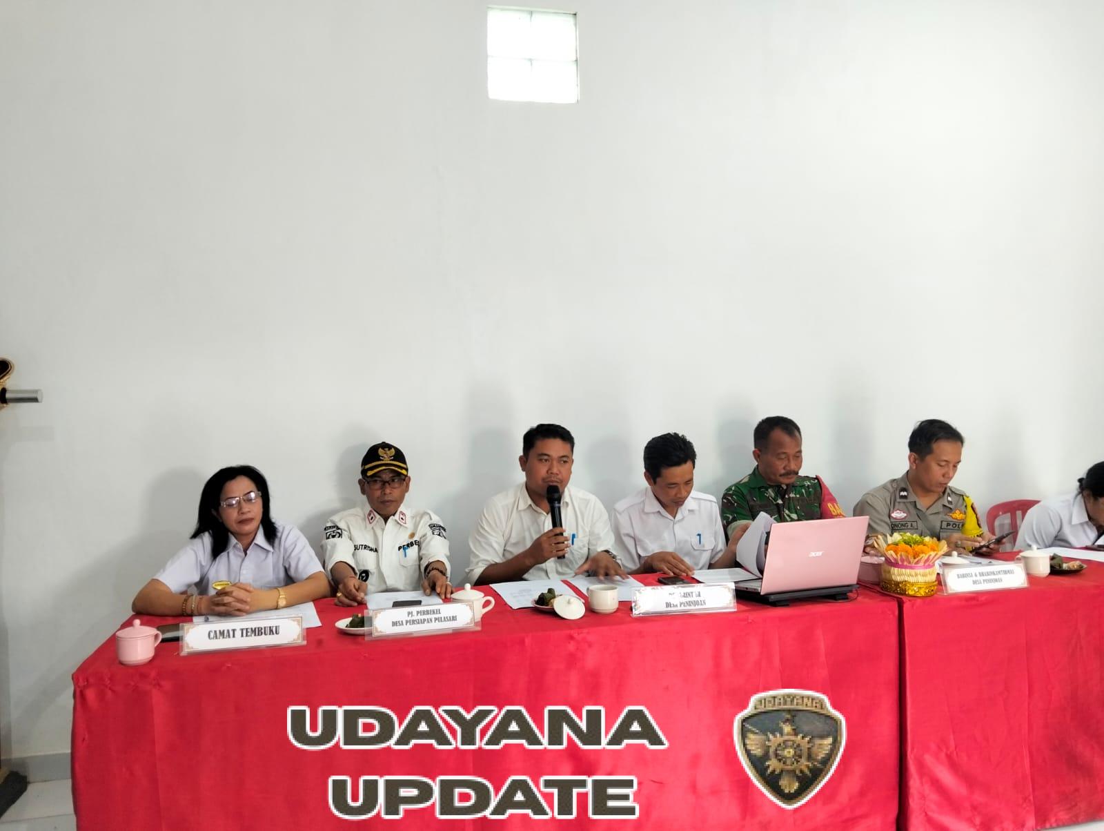 Babinsa Peninjoan Hadiri Musdes Penyampaian LPJ APBDes TA 2025 di Wilayah Binaan