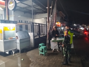 ‎Koramil Utan Sambangi Pemukiman dan Tempat Keramaian, Jaga Wilayah Tetap Aman