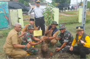 ‎Kasdim 1607/Sumbawa Ajak Semua Elemen Jaga Kelestarian Lingkungan Sejak Dini
