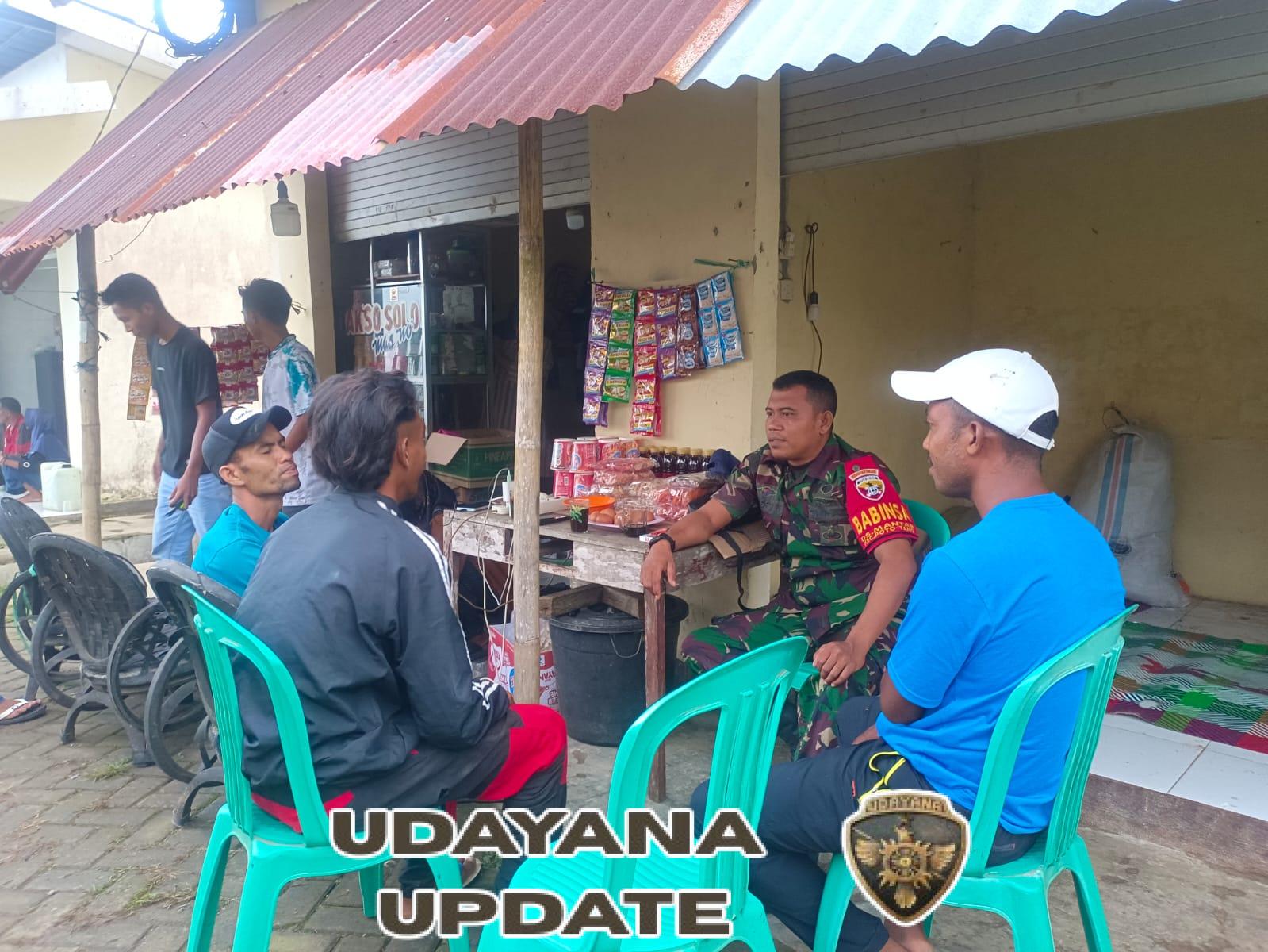 Jaga Kamtibmas, Babinsa Desa Mantar Laksanakan Komsos dan Monitoring Wilayah