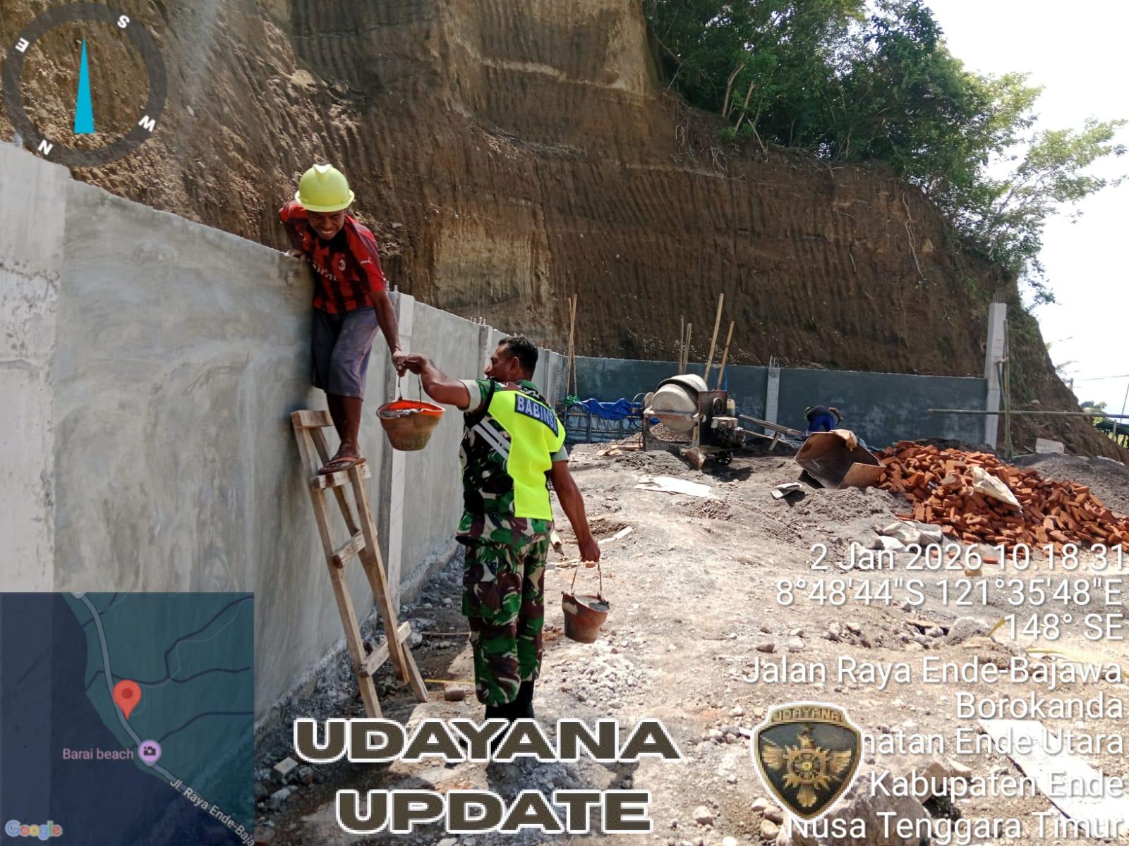 Pembangunan KDKMP Desa Raterua Terus Berjalan, Kodim 1602/Ende Hadirkan Pendampingan Babinsa