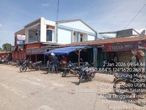 Ciptakan Pasar Aman dan Tertib, Koramil 1621-03/Mollo Utara Laksanakan Komsos di Pasar Kapan.