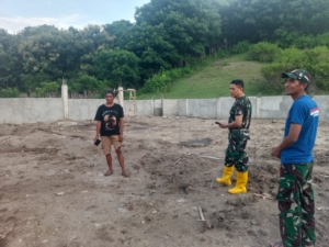 Kasdim 1628/Sumbawa Barat Tinjau KDKMP Desa Labuhan Kertasari Didampingi Babinsa