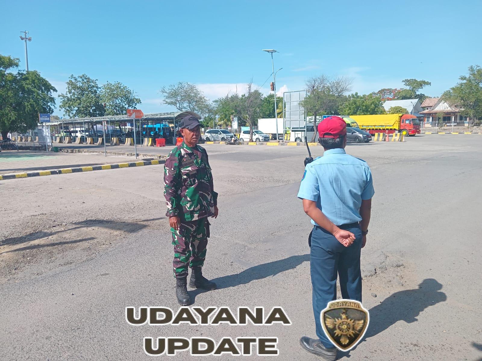 TNI Hadir di Pelabuhan Poto Tano, Arus Penyeberangan Berjalan Aman dan Lancar