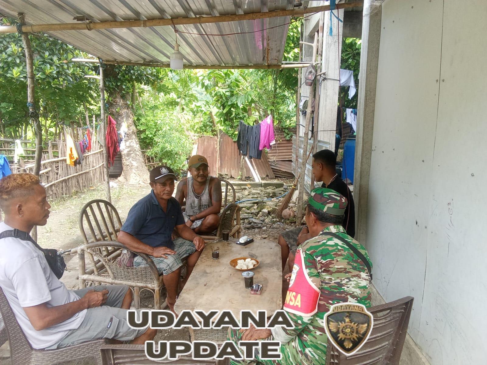 Sertu Denis Fernandes Dampingi Warga, Pastikan Keamanan dan Kenyamanan Desa Loboniki