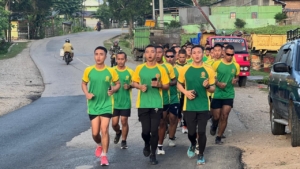 Tingkatkan Kesiapan Tugas, Satgas Pamtas Lari Pagi Menuju Alun-Alun Atambua