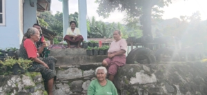 Jalin Kedekatan dengan Warga, Babinsa Desa Nuamulu Laksanakan Monitoring dan Pamwil Wilayah