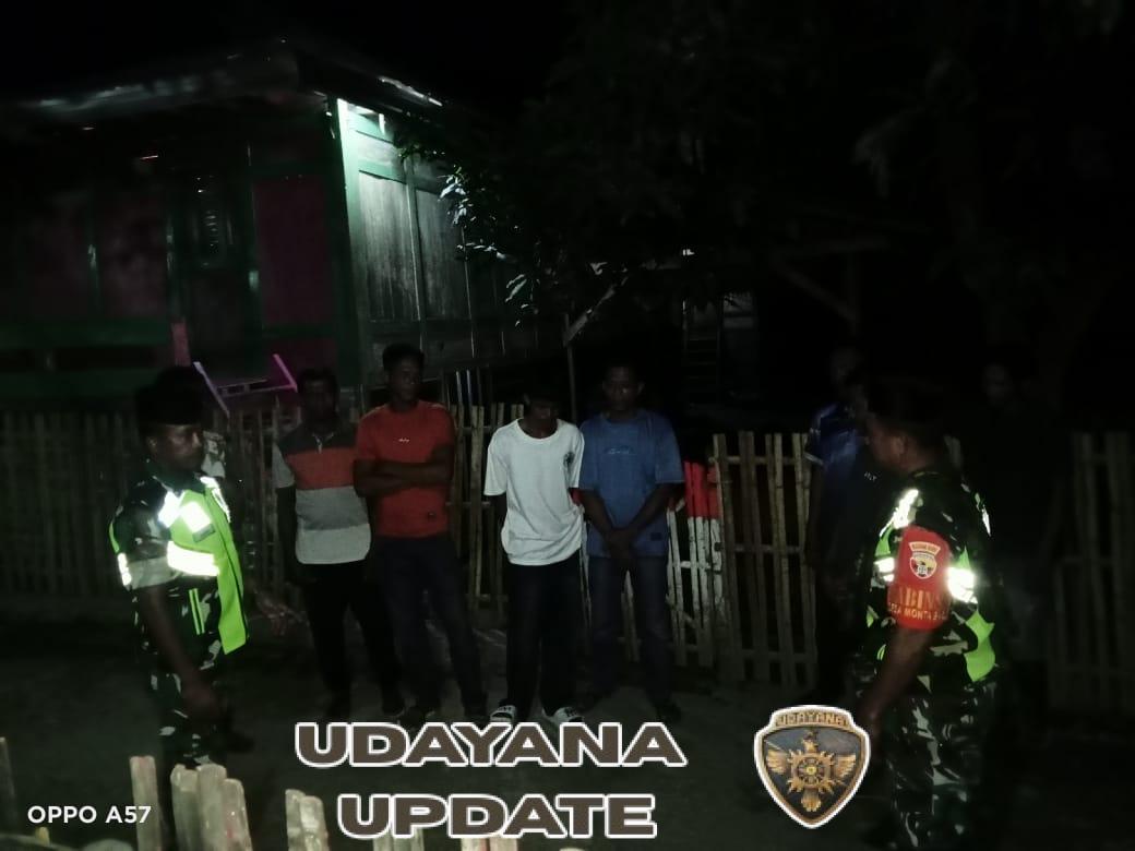 Patroli Siskamling TNI Berjalan Lancar di Desa Sari, Kecamatan Sape