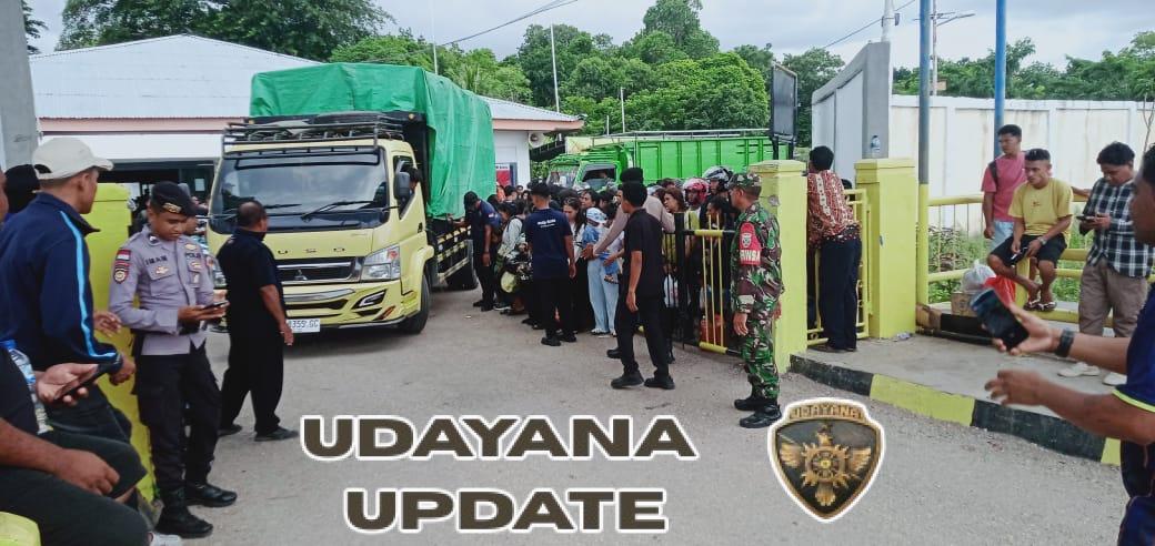 Babinsa Pantai Baru Amankan Bongkar Muat KMP Kalibodri di Pelabuhan ASDP Ofalangga