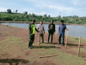 Gerai Koperasi Desa Merah Putih Mulai Dibangun, Babinsa Pastikan Proses Berjalan Lancar