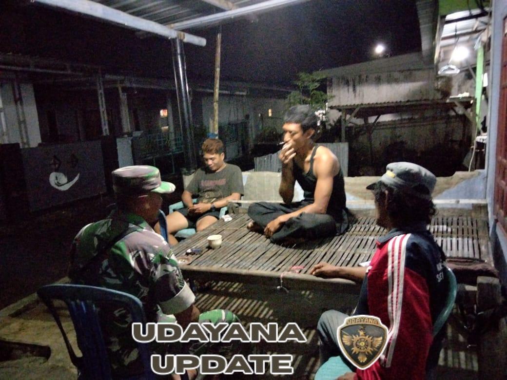 Serka Sulhan Pimpin Patroli Piket Koramil Sekongkang, Situasi Wilayah Aman