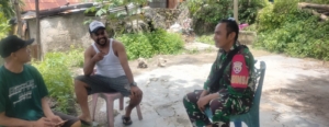 Babinsa Koramil 1627-03/Batutua Intensifkan Komsos dan Monitoring Wilayah Binaan di Desa Nuse