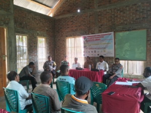 Babinsa Koramil 1624-07/Nagawutung Hadiri Musdesus Pembahasan Lahan KDMP di Desa Tewaowutung