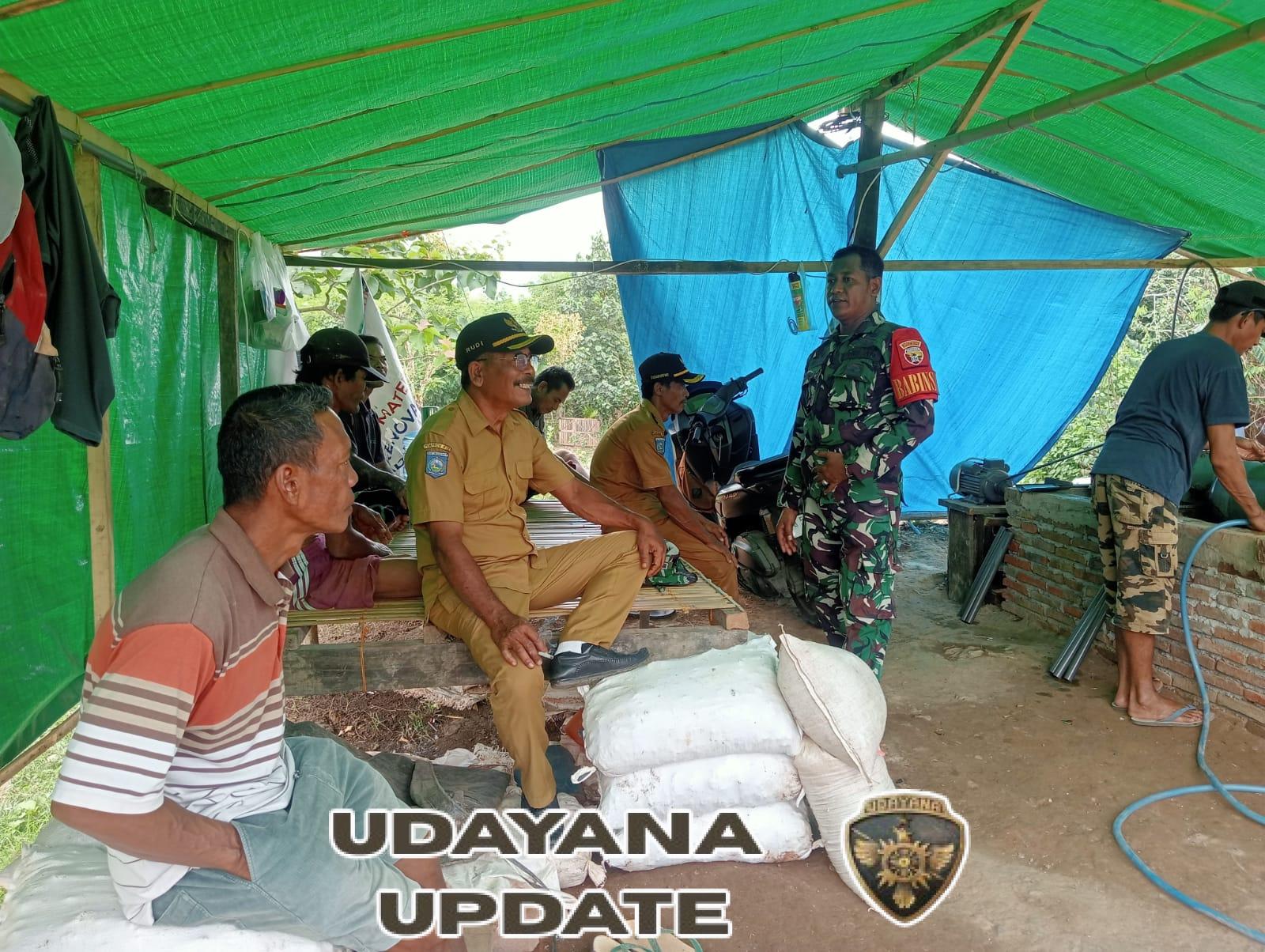 Sertu Ismail Laksanakan Patroli dan Komsos di Desa Beru