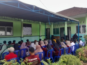 Dukung Ketahanan Pangan Nasional, Koramil 1628-04/Poto Tano Hadiri Vicon Panen Raya