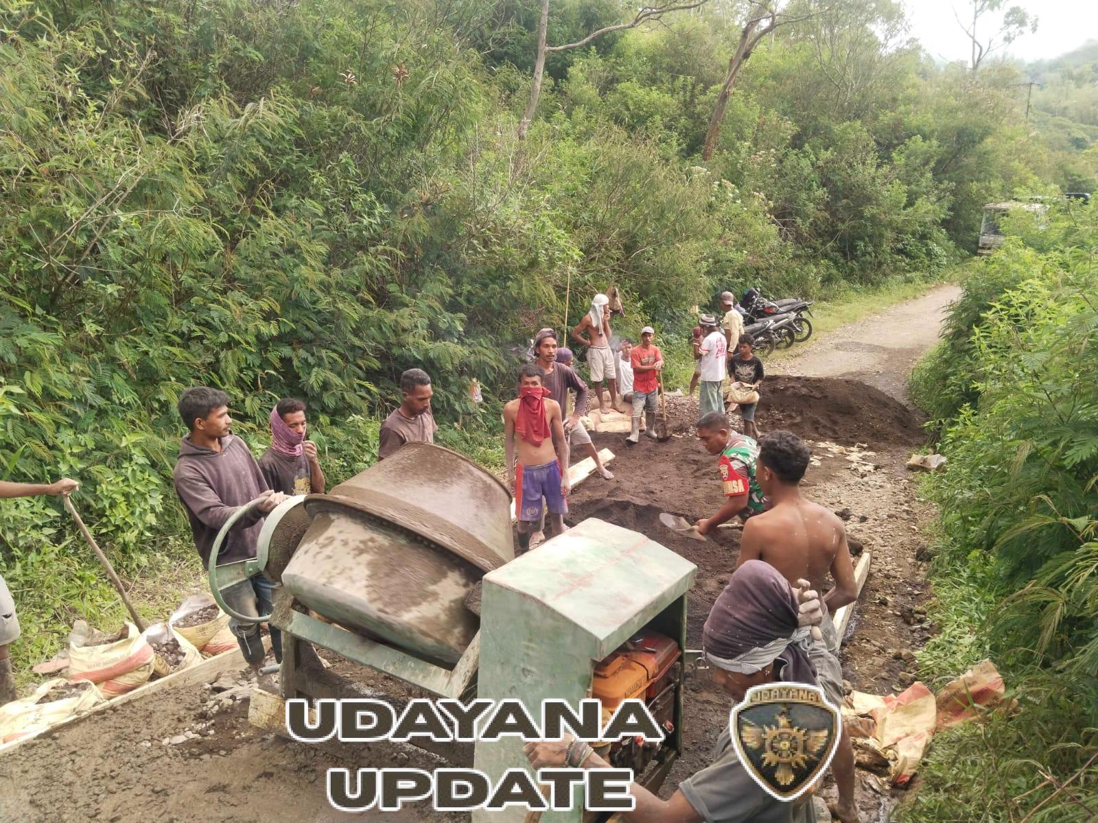 Cuaca Cerah, Babinsa dan Warga Desa Lisekuru Sukses Gelar Karya Bakti