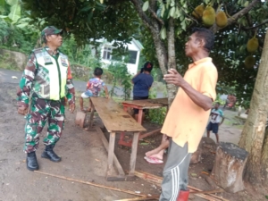 Pamwil dan Komsos Babinsa di Desa Nggesa Biri Berjalan Aman dan Tertib