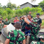 Anggota Denma Brigif TP/31/PS Terapkan Semangat Gotong Royong Wujudkan Pangkalan Bersih dan Tertata