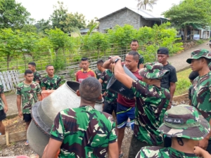 Anggota Denma Brigif TP/31/PS Terapkan Semangat Gotong Royong Wujudkan Pangkalan Bersih dan Tertata