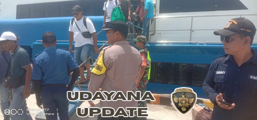 Pastikan Keamanan Pelabuhan Ba’a, Koptu Syahrul Ramadhan Laksanakan Pemantauan Kapal Penumpang