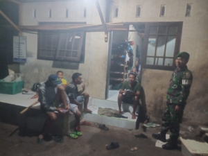 Koramil 1628-01/Taliwang Gelar Patroli Malam, Jaga Keamanan Wilayah