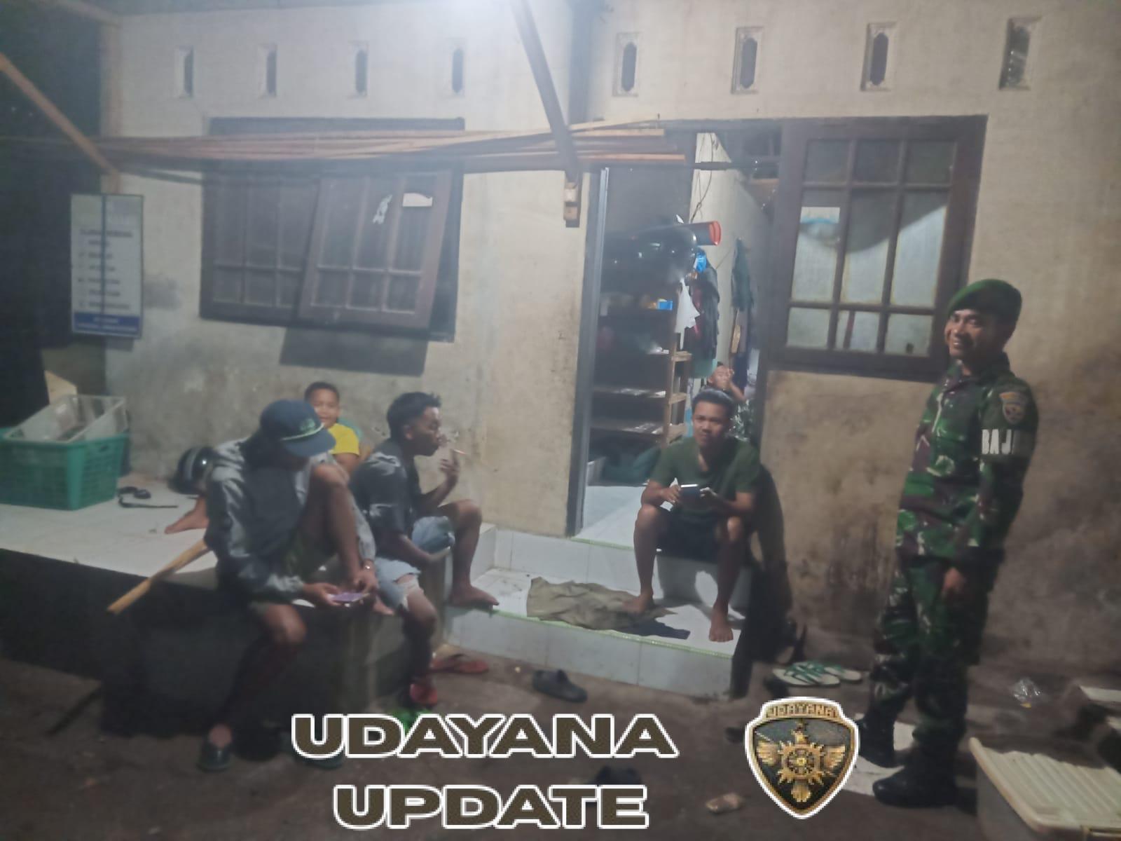 Koramil 1628-01/Taliwang Gelar Patroli Malam, Jaga Keamanan Wilayah