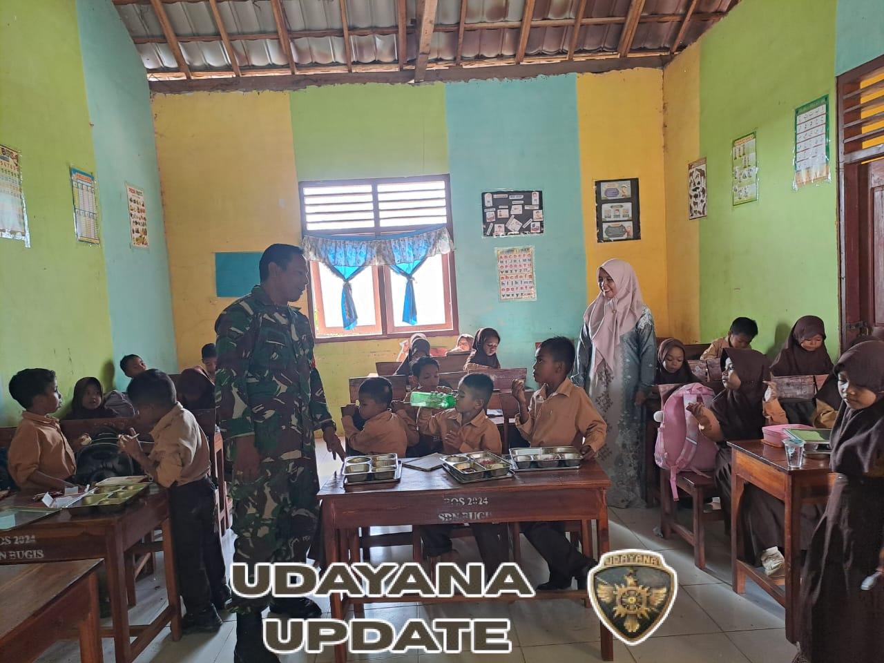 Serda Irfan Pimpin Pendampingan Pembagian Makan Bergizi untuk Siswa dan Ibu Hamil