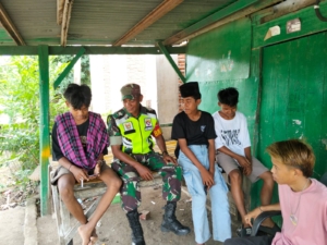 Babinsa Desa Oi Saro Kampanyekan Jauhi Miras dan Narkoba, Pererat Silaturahmi