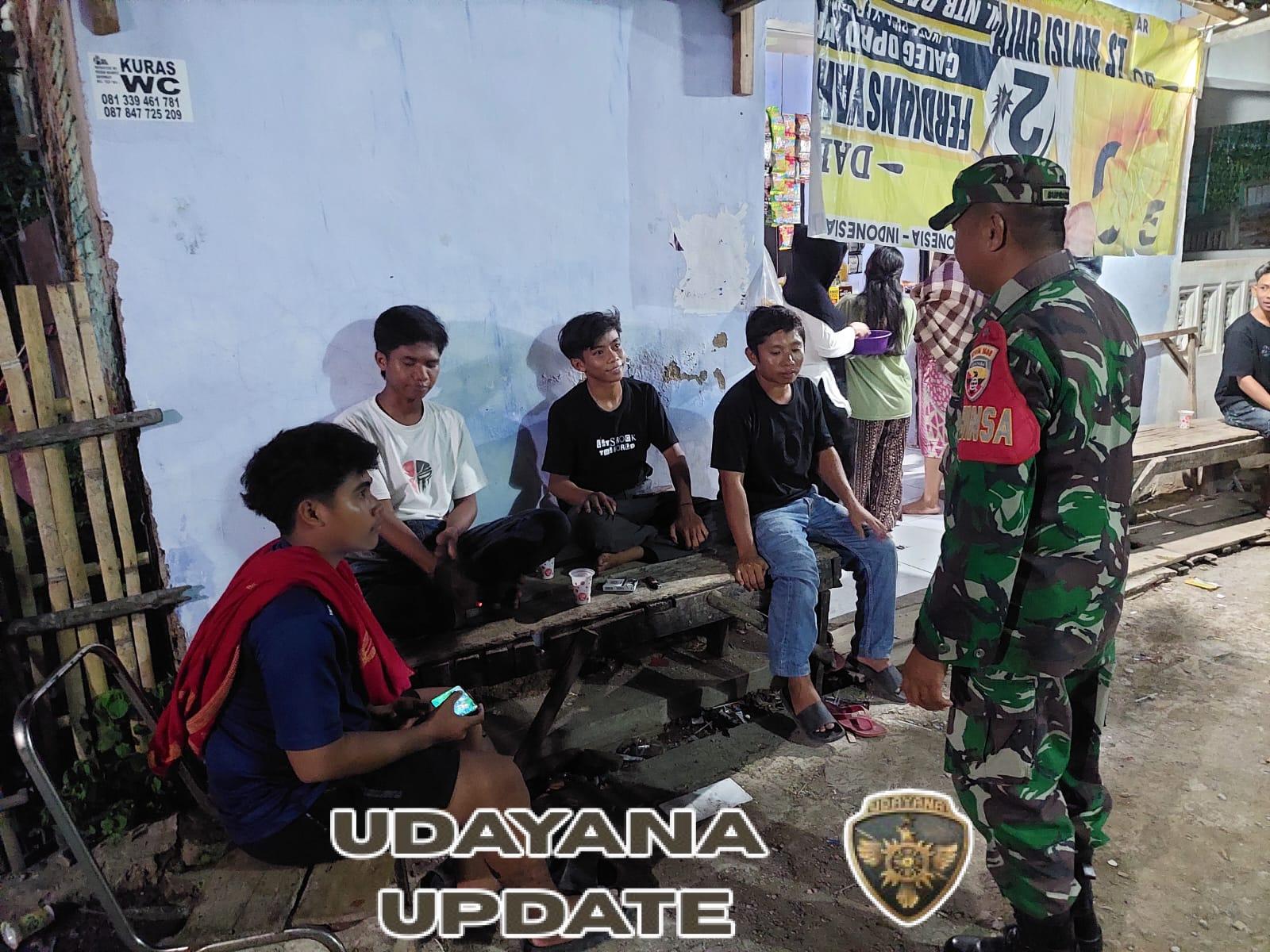 Patroli Siskamling Fokus Amankan Desa Kalampa Kecamatan Woha