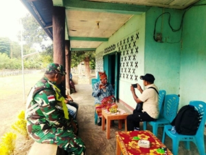 Babinsa Dampingi Media Soroti Ketahanan Pangan Oepoli Perbatasan