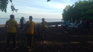 Muspika Kecamatan Sawan Gelar Gotong Royong Aksi Bersih Lingkungan di Pantai dan Irigasi Subak Yeh Lembu