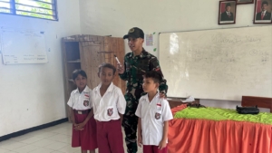 Mencerdaskan Kehidupan Bangsa di Tapal Batas, Satgas Pamtas Yonarmed 12 Kostrad Mengajar di SD Metamauk