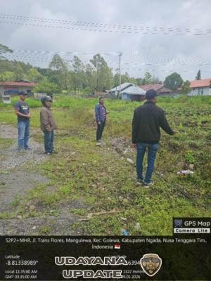 Babinsa Koramil 1625-01/Bajawa Dampingi Pengecekan Lahan Pembangunan Koperasi Merah Putih