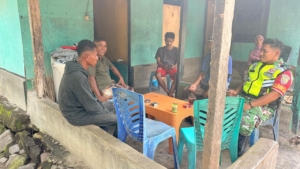 Babinsa Koramil Maurole Gelar Pamwil dan Komsos, Warga Nuanaga Antusias