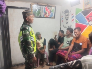 Kebersihan Lingkungan Jadi Fokus Patroli Malam Babinsa Kore