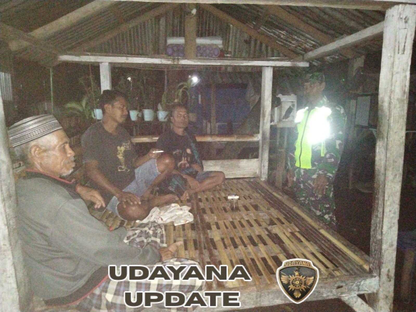 Sertu Hermansah dan Tim Optimasikan Pengawasan Lingkungan di Desa Nipa