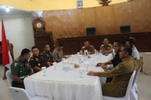 Dandim Samuel Asdianto Limbongan Mohon Dukungan DPRD untuk Tangani Problem Kota