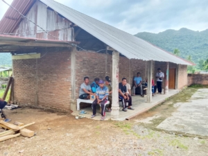 Babinsa Koramil Taliwang Bersama BPP Bahas Hama Padi