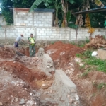 Babinsa Serka David Bullen Monitoring Distribusi Material dan Fondasi KDKMP di Mokdale