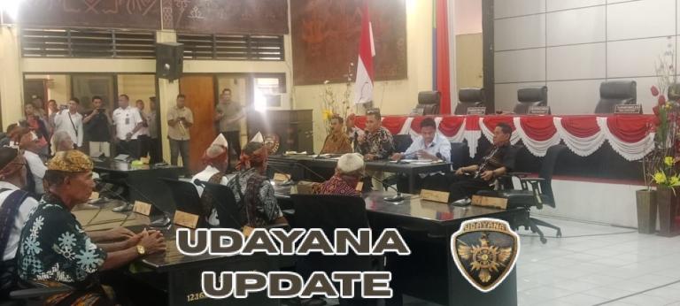 TNI AD Hadir di Tengah Aspirasi Warga, Babinsa Ende Pantau Situasi Penolakan TPS