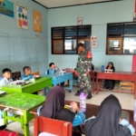 Koptu Agus Dermawan Pastikan Anak SD Goa Nikmati Makanan Bergizi dengan Aman